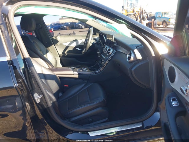 2021 Mercedes-benz C 300 Sedan მანქანა იყიდება აუქციონზე, vin: W1KWF8DB9MR644297, აუქციონის ნომერი: 44058834