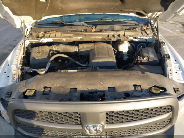 2016 RAM 1500 3C6JR6AG4GG357977 Photo 9