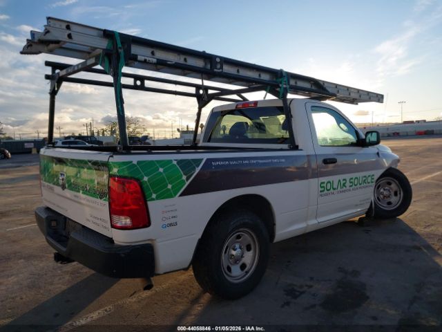 2016 RAM 1500 3C6JR6AG4GG357977 Photo 3