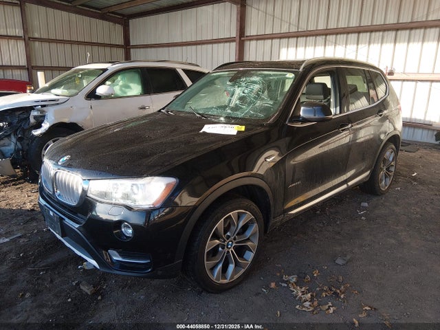 2017 BMW X3 5UXWX9C52H0D95927 Photo 1