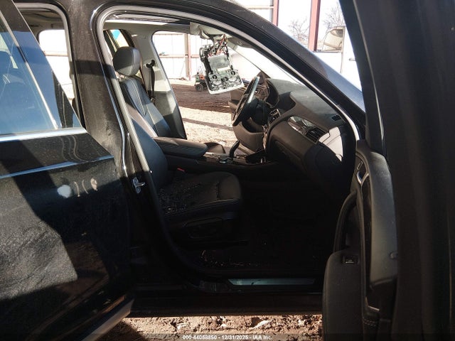 2017 BMW X3 5UXWX9C52H0D95927 Photo 4