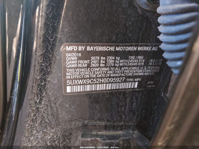 2017 BMW X3 5UXWX9C52H0D95927 Photo 8
