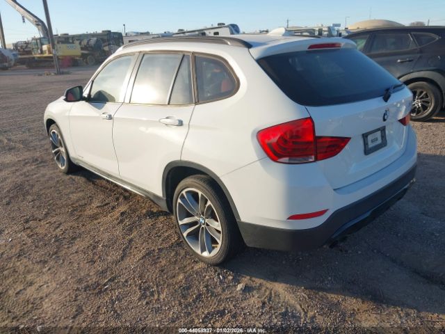 2014 BMW X1 WBAVM1C55EVW55608 Photo 2
