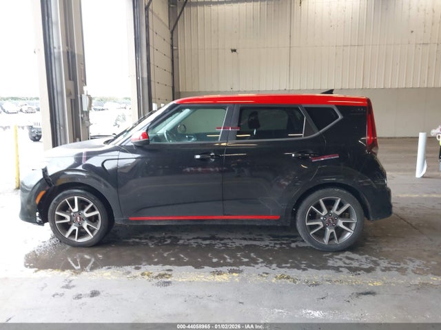KNDJ63AU3L7024648 KIA Soul Gt-line