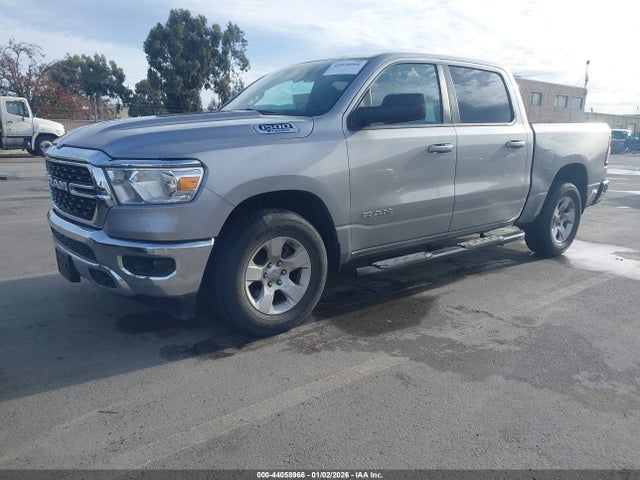 1C6RREFGXNN326176 RAM 1500 Big Horn 4x2 5&#039;7 Box