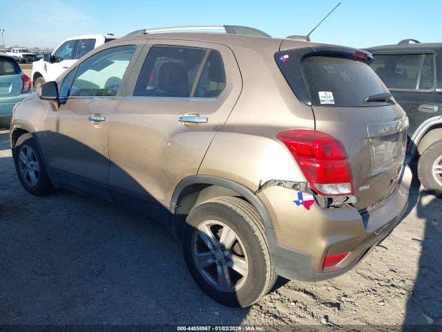 Chevrolet Trax Lt 2018 3GNCJLSB9JL398718 Image 3