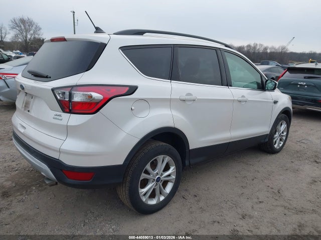 Продажа на аукционе авто 2018 Ford Escape Sel, vin: 1FMCU0HD5JUA47328, номер лота: 44059013