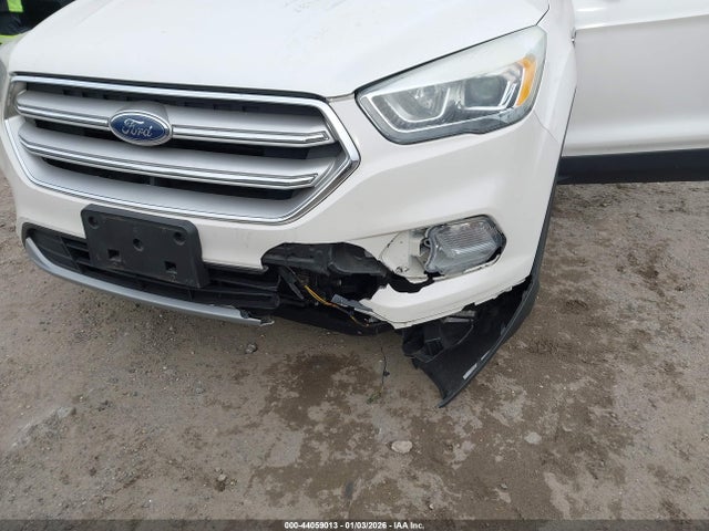 Продажа на аукционе авто 2018 Ford Escape Sel, vin: 1FMCU0HD5JUA47328, номер лота: 44059013