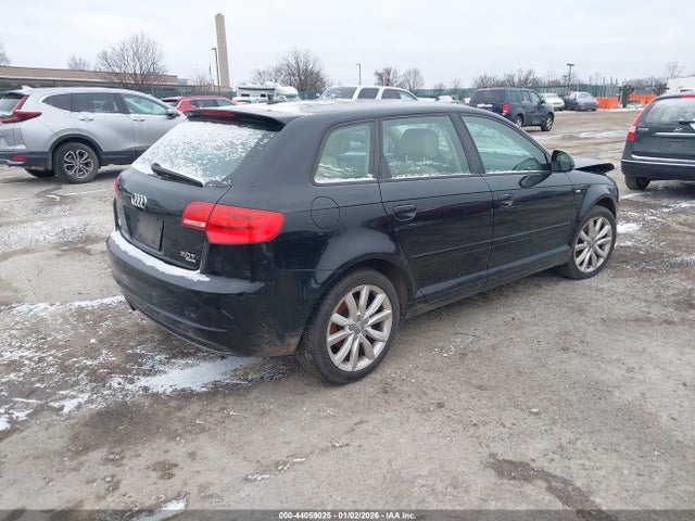 2010 AUDI A3 WAUDFAFM2AA020680 Photo 3