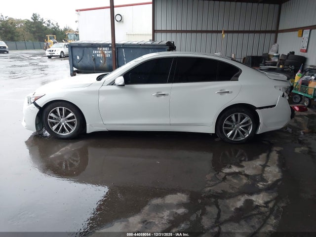 JN1EV7AP7MM704693 Infiniti Q50 PURE