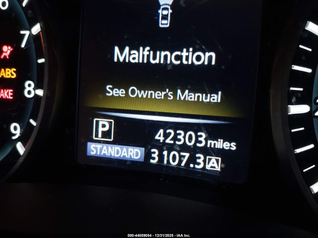 JN1EV7AP7MM704693 Infiniti Q50 PURE