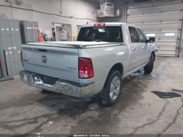 2016 RAM 1500 1C6RR7LG0GS397813 Photo 3