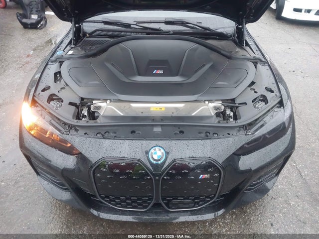 2022 BMW I4 WBY33AW00NFN13317 Photo 9