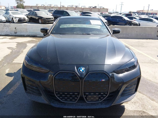 WBY33AW00NFN13317 BMW I4 M50