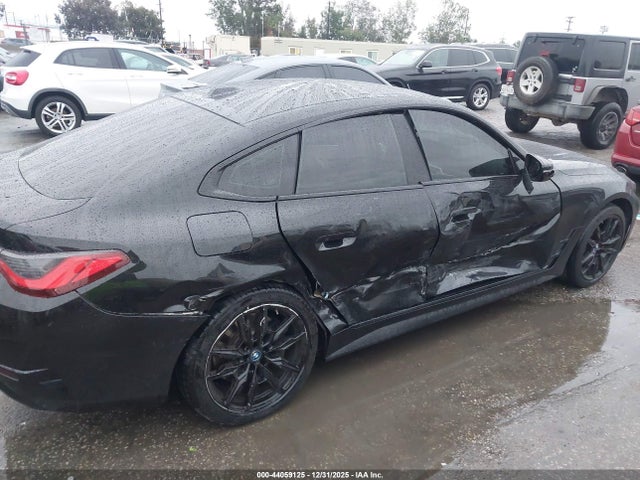WBY33AW00NFN13317 BMW I4 M50