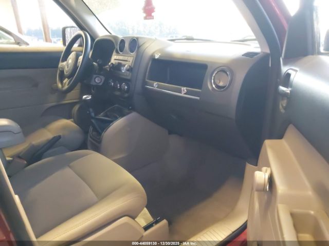 2014 JEEP PATRIOT 1C4NJPBAXED850977 Photo 4