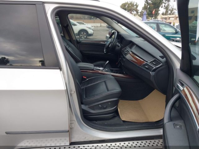 2011 BMW X5 5UXZV4C52BL402528 Photo 4