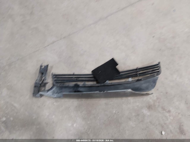 44059175 :رقم المزاد ، 1G1ZD5ST2JF222014 vin ، 2018 Chevrolet Malibu Lt مزاد بيع