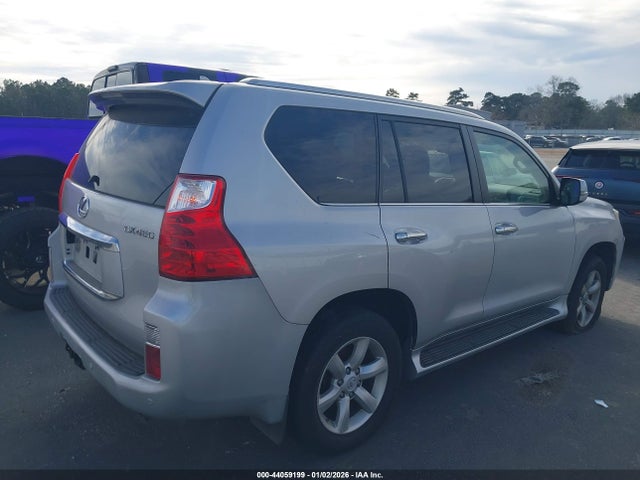 2011 LEXUS GX 460 JTJBM7FXXB5018874 Photo 3