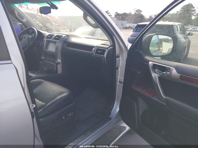 2011 LEXUS GX 460 JTJBM7FXXB5018874 Photo 4