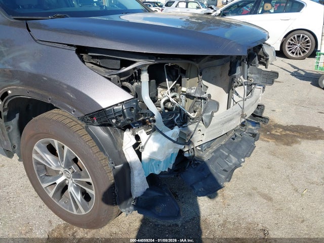 5TDZZRFH9KS307374 Toyota Highlander Le