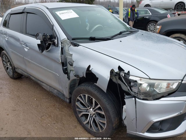 2017 MITSUBISHI OUTLANDER SPORT JA4AR3AU5HZ047345 Photo 5