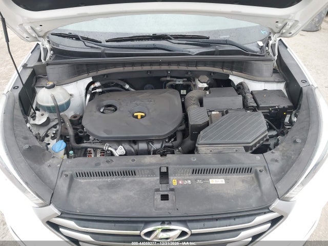KM8J23A44HU515844 Hyundai TUCSON SE