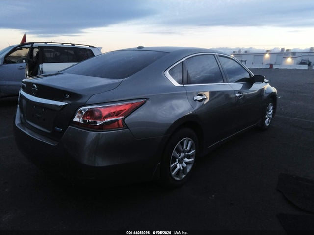 Nissan Altima 2.5 S 2014 1N4AL3AP4EN333603 Image 4