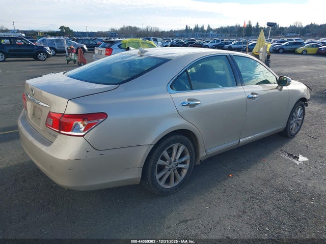 44059302 :رقم المزاد ، JTHBK1EG0A2385367 vin ، 2010 Lexus Es 350 مزاد بيع