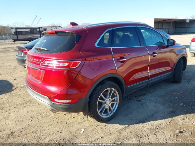 2019 LINCOLN MKC 5LMCJ3C98KUL21679 Photo 3