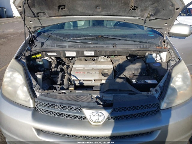 2005 TOYOTA SIENNA 5TDBA22C45S045214 Photo 9