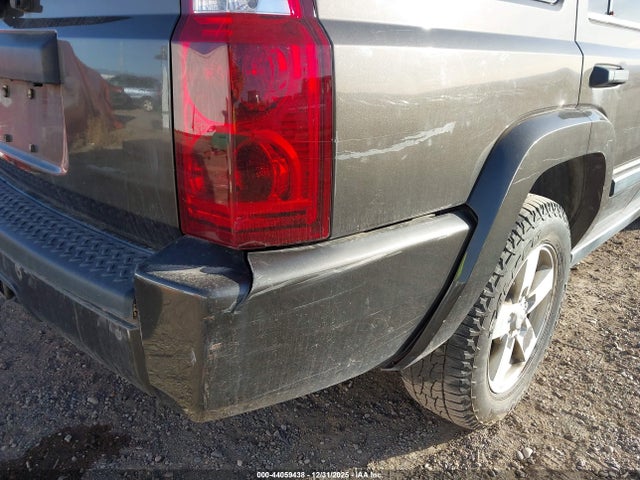 2006 Jeep Commander მანქანა იყიდება აუქციონზე, vin: 1J8HG48N96C338647, აუქციონის ნომერი: 44059438