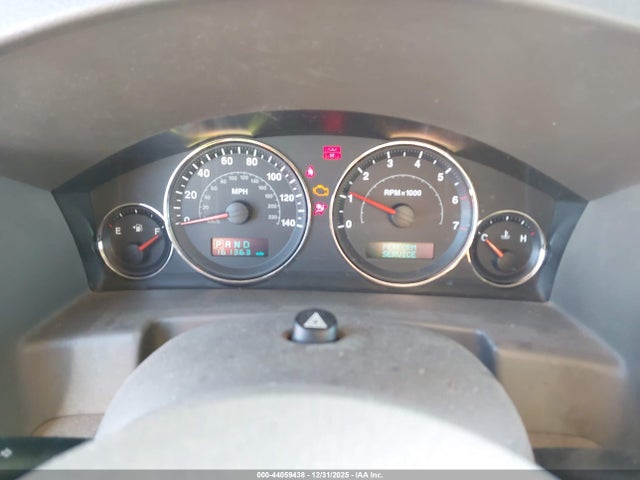 2006 Jeep Commander მანქანა იყიდება აუქციონზე, vin: 1J8HG48N96C338647, აუქციონის ნომერი: 44059438