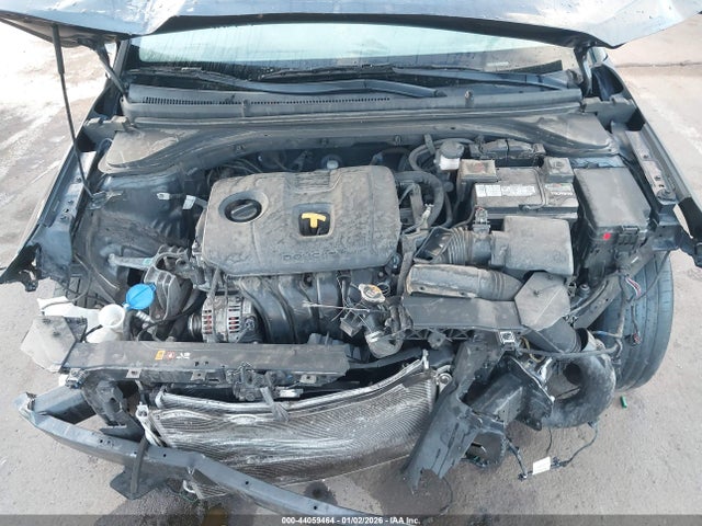 5NPD84LF5LH572920 Hyundai ELANTRA SEL