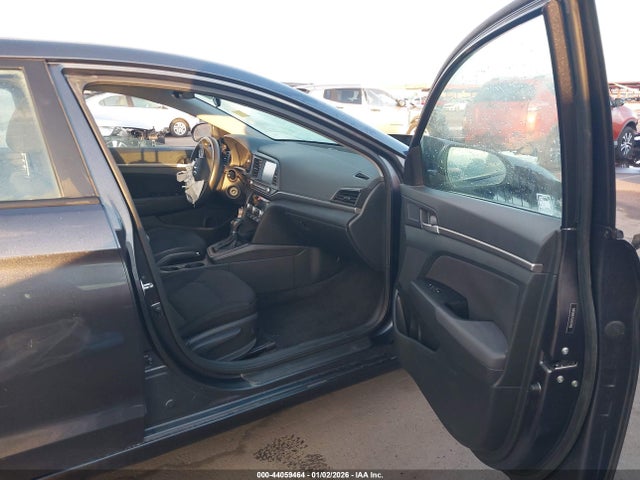 5NPD84LF5LH572920 Hyundai ELANTRA SEL
