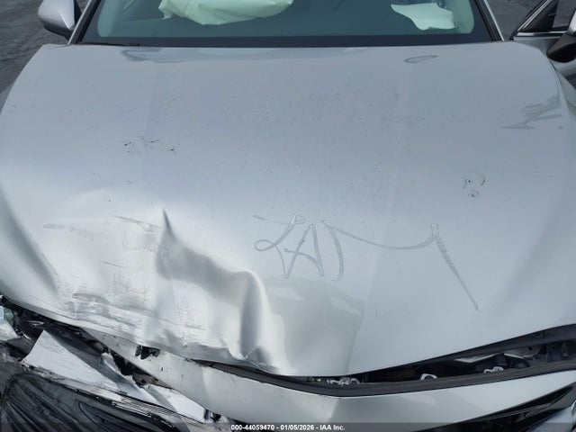 Toyota Camry Le Hybrid 2020 4T1C31AK0LU545652 Image 10