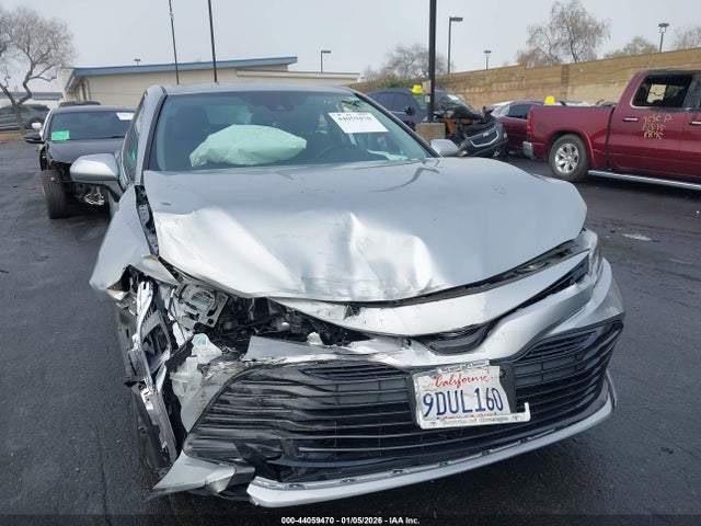 Toyota Camry Le Hybrid 2020 4T1C31AK0LU545652 Image 6