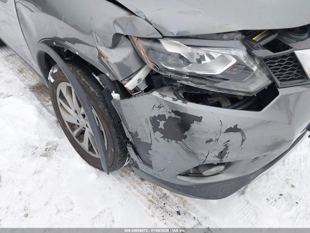 5N1AT2MVXFC827536 Nissan Rogue Sl
