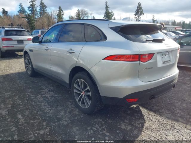 2018 JAGUAR F-PACE SADCJ2FX5JA282176 Photo 2