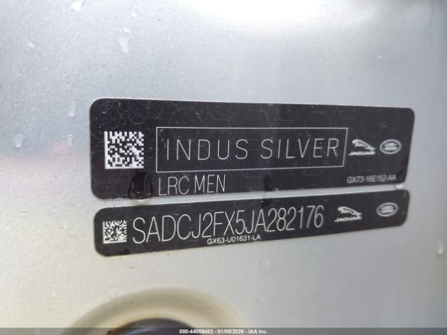 2018 JAGUAR F-PACE SADCJ2FX5JA282176 Photo 8