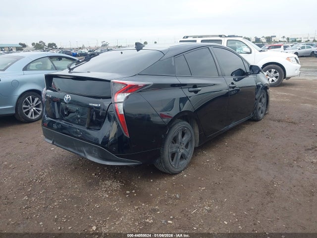 JTDKARFU1H3544456 Toyota Prius Three Touring