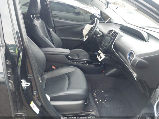 JTDKARFU1H3544456 Toyota Prius Three Touring