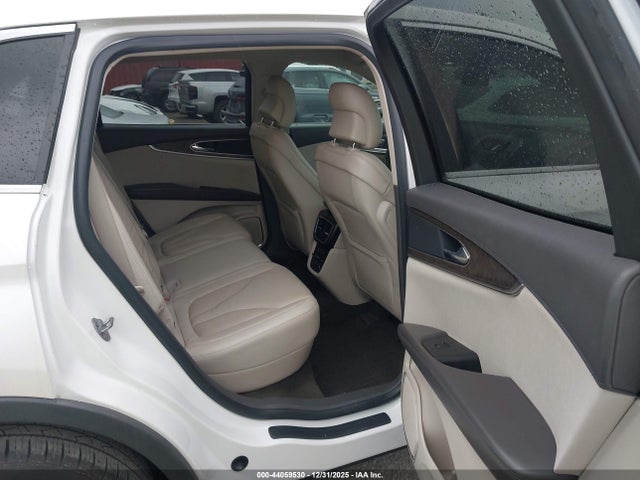 Lincoln Nautilus Select 2019 2LMPJ6K92KBL11196 Image 8