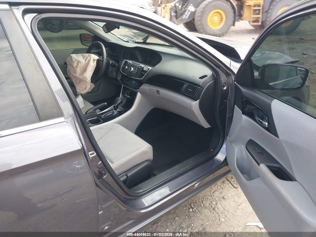 1HGCR2F38HA248987 Honda ACCORD LX