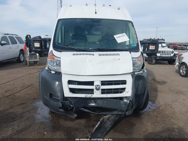 44059539 :رقم المزاد ، 3C6TRVDG2HE518533 vin ، 2017 Ram Promaster 2500 High Roof 159 Wb مزاد بيع