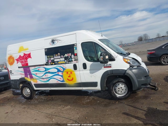 44059539 :رقم المزاد ، 3C6TRVDG2HE518533 vin ، 2017 Ram Promaster 2500 High Roof 159 Wb مزاد بيع