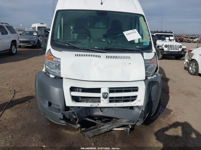 44059539 :رقم المزاد ، 3C6TRVDG2HE518533 vin ، 2017 Ram Promaster 2500 High Roof 159 Wb مزاد بيع