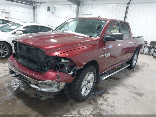 3C6RR7LT5HG635211 RAM 1500 Big Horn 4x4 5&#039;7 Box
