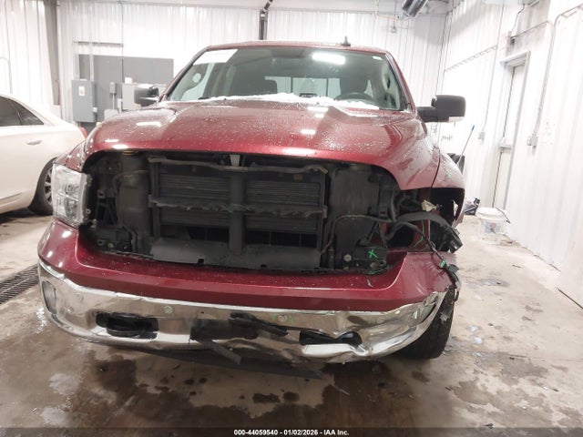 3C6RR7LT5HG635211 RAM 1500 Big Horn 4x4 5&#039;7 Box