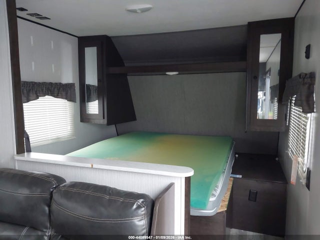 5SFPB2920ME440167 Prowler 250bh